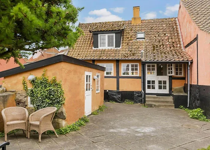 5639-svaneke-skovgade-1-b